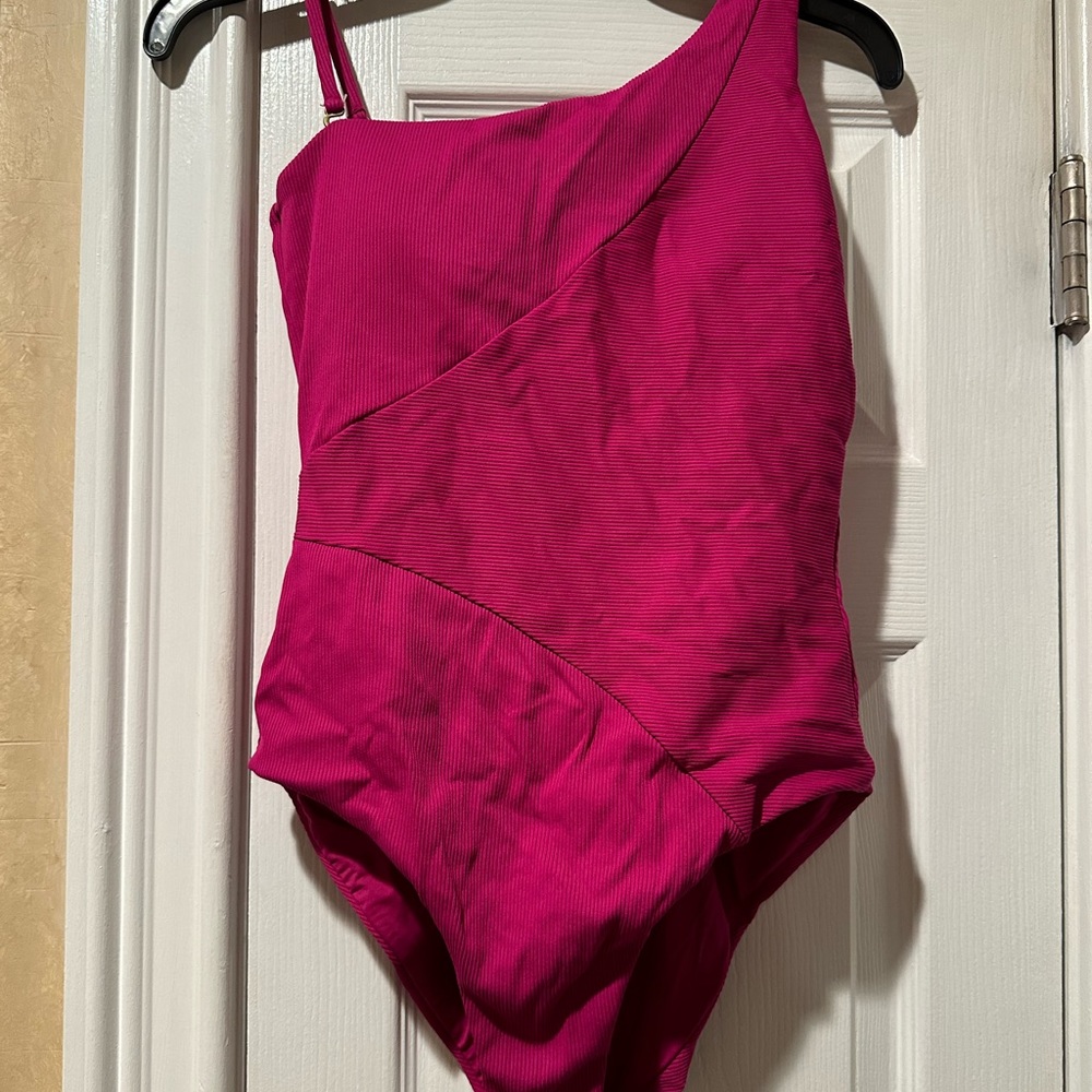 Becca one piece bathing suit